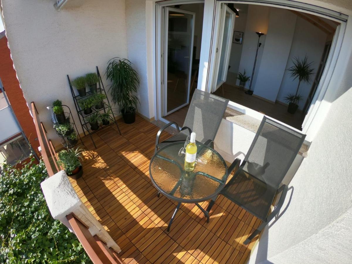 Sun-Drenched Apartment "The View" Задар Екстериор снимка